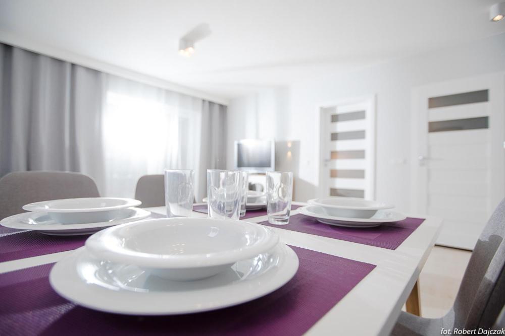 Wrzos Z Ogrodkiem Apartment